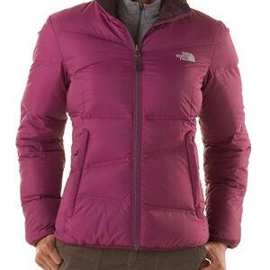 The North Face Reversible 550 Down Jacket Purple and Plum Size Small
